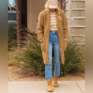 Aquarius Cocktail 🍸 Teddy Coat